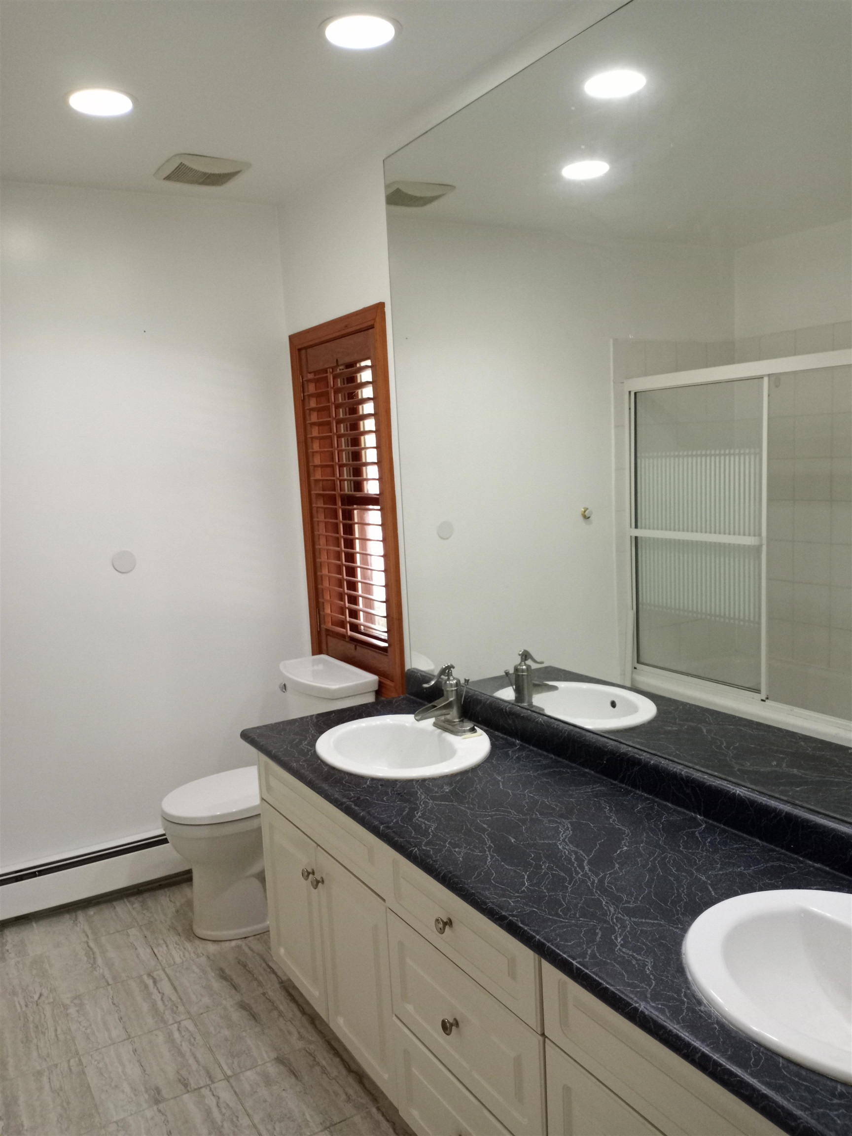 Listing image of 992 3RD STREET