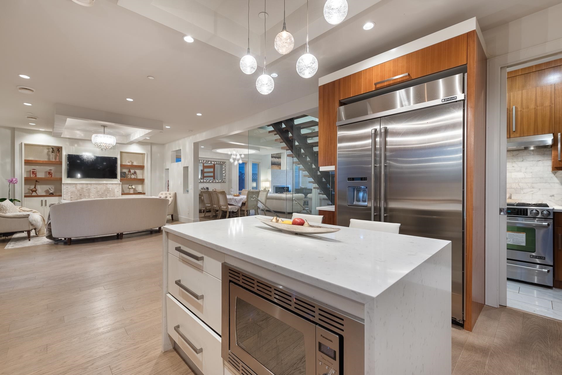 Listing image of 1450 FULTON AVENUE