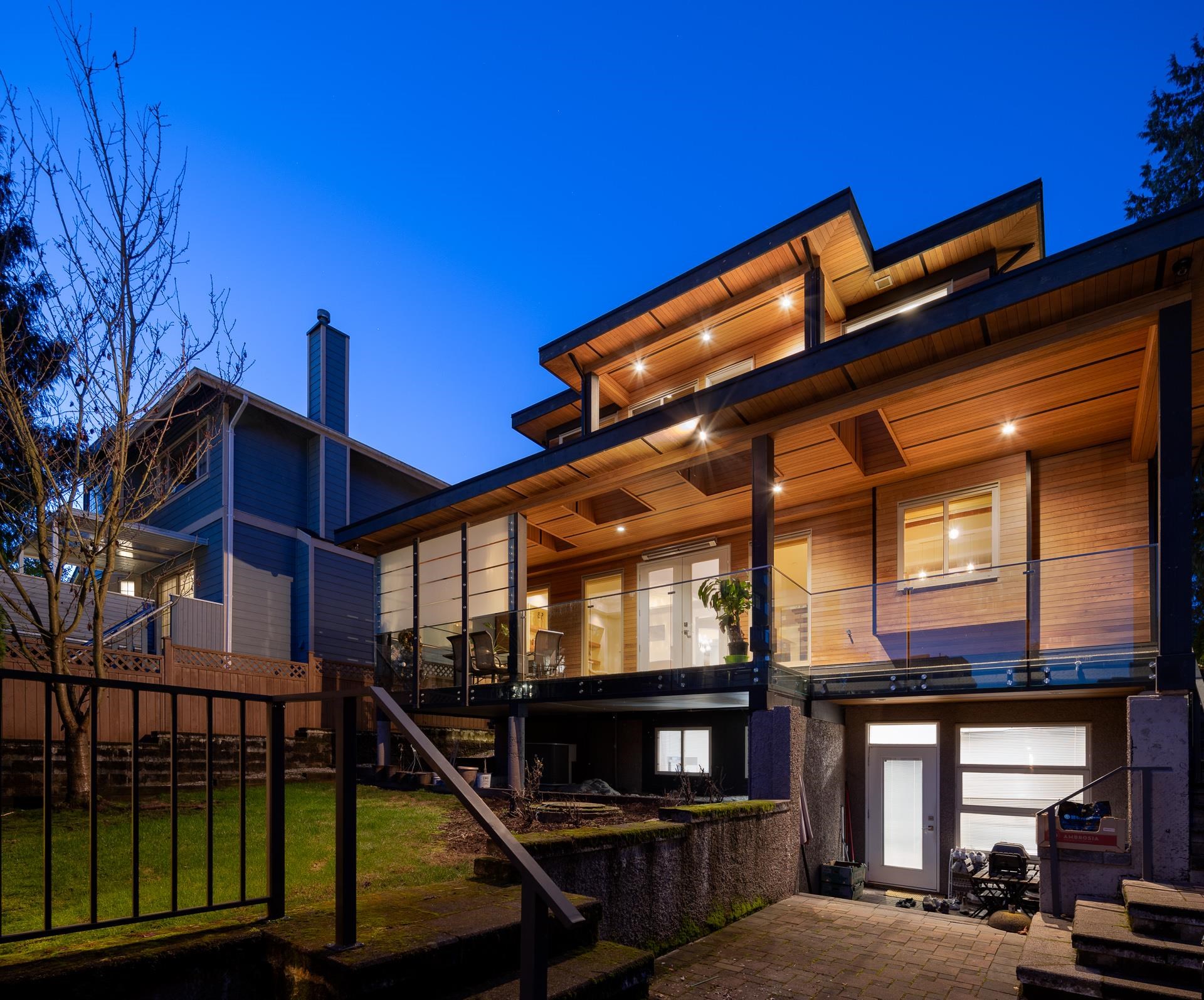 Listing image of 1450 FULTON AVENUE