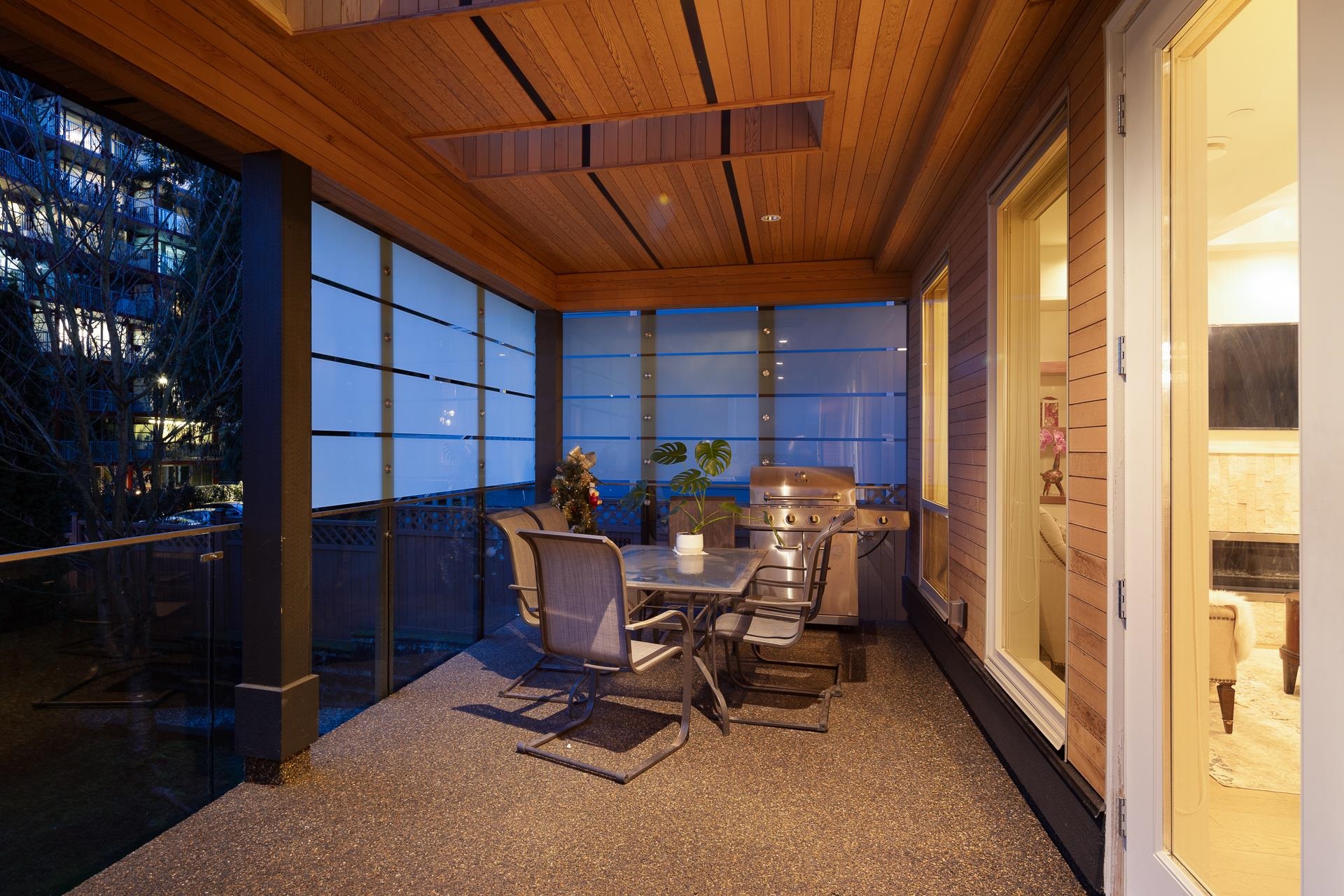 Listing image of 1450 FULTON AVENUE