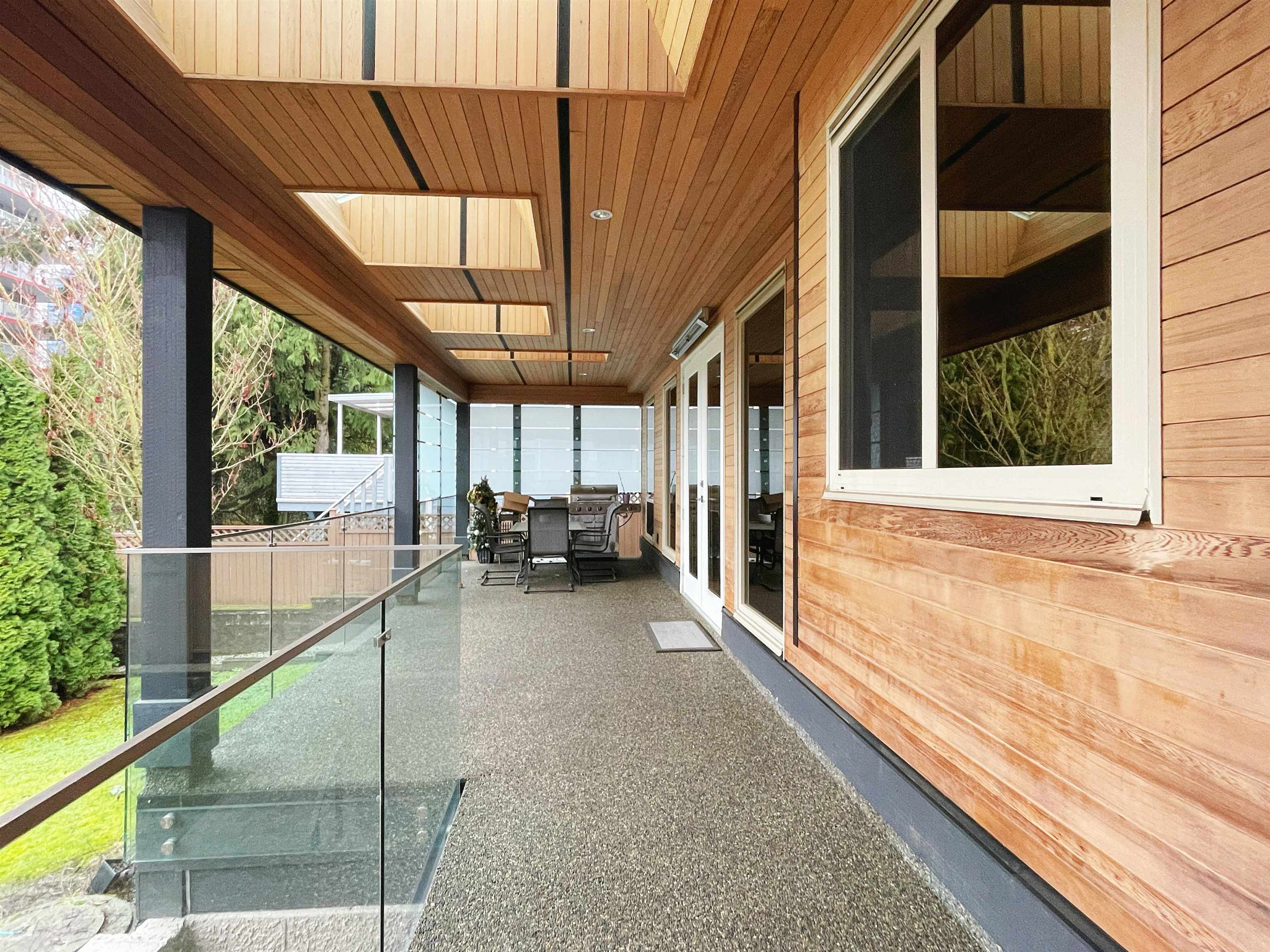 Listing image of 1450 FULTON AVENUE