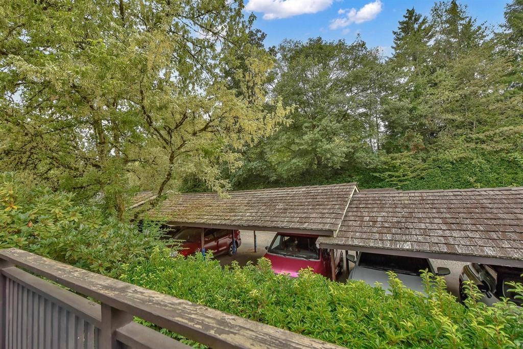 Listing image of 302 555 W 28TH STREET