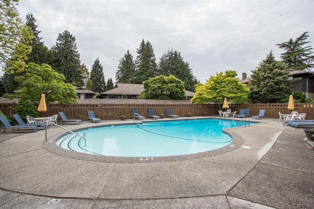 Listing image of 302 555 W 28TH STREET