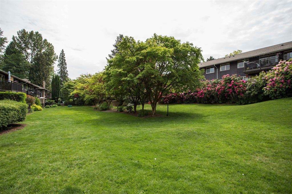 Listing image of 302 555 W 28TH STREET