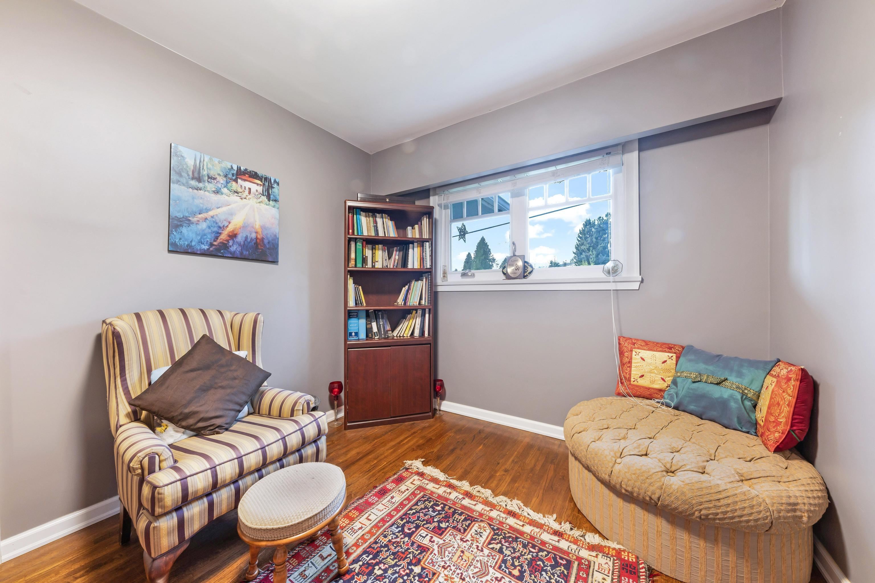 Listing image of 1820 LARSON ROAD