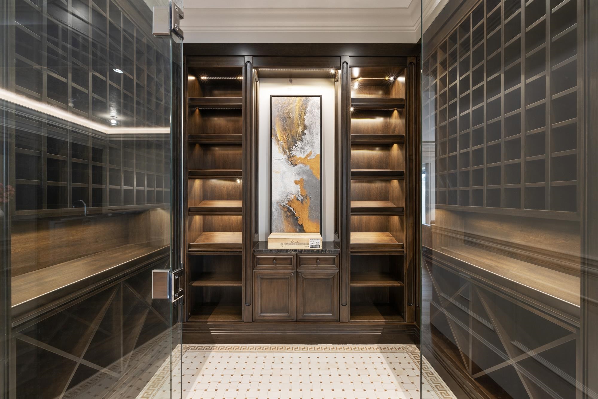 Listing image of 1365 WHITBY ROAD