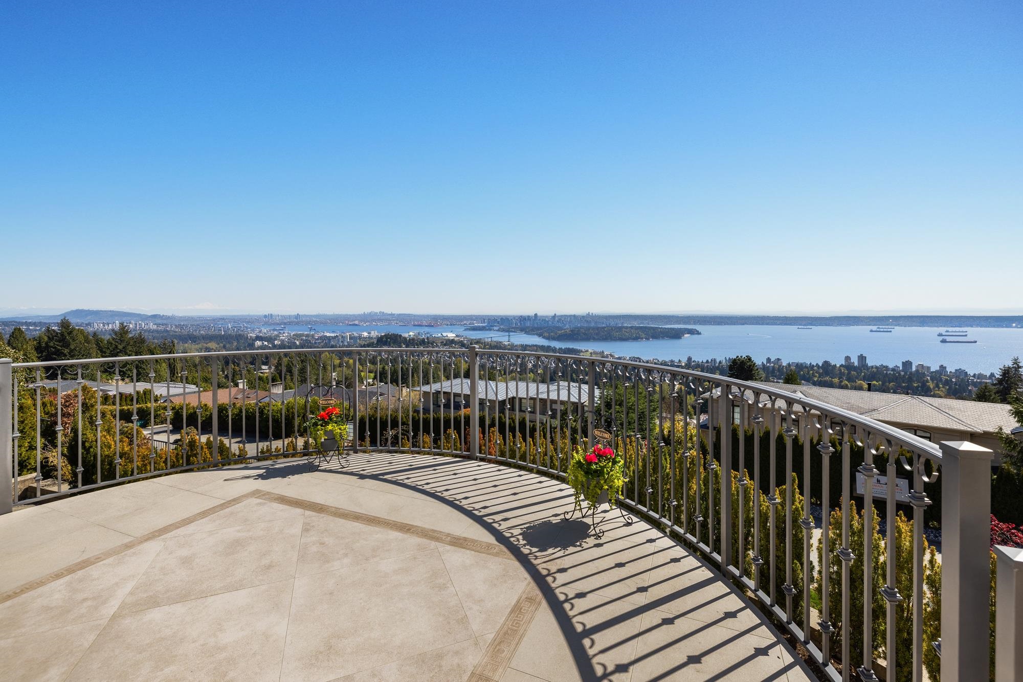 Listing image of 1365 WHITBY ROAD