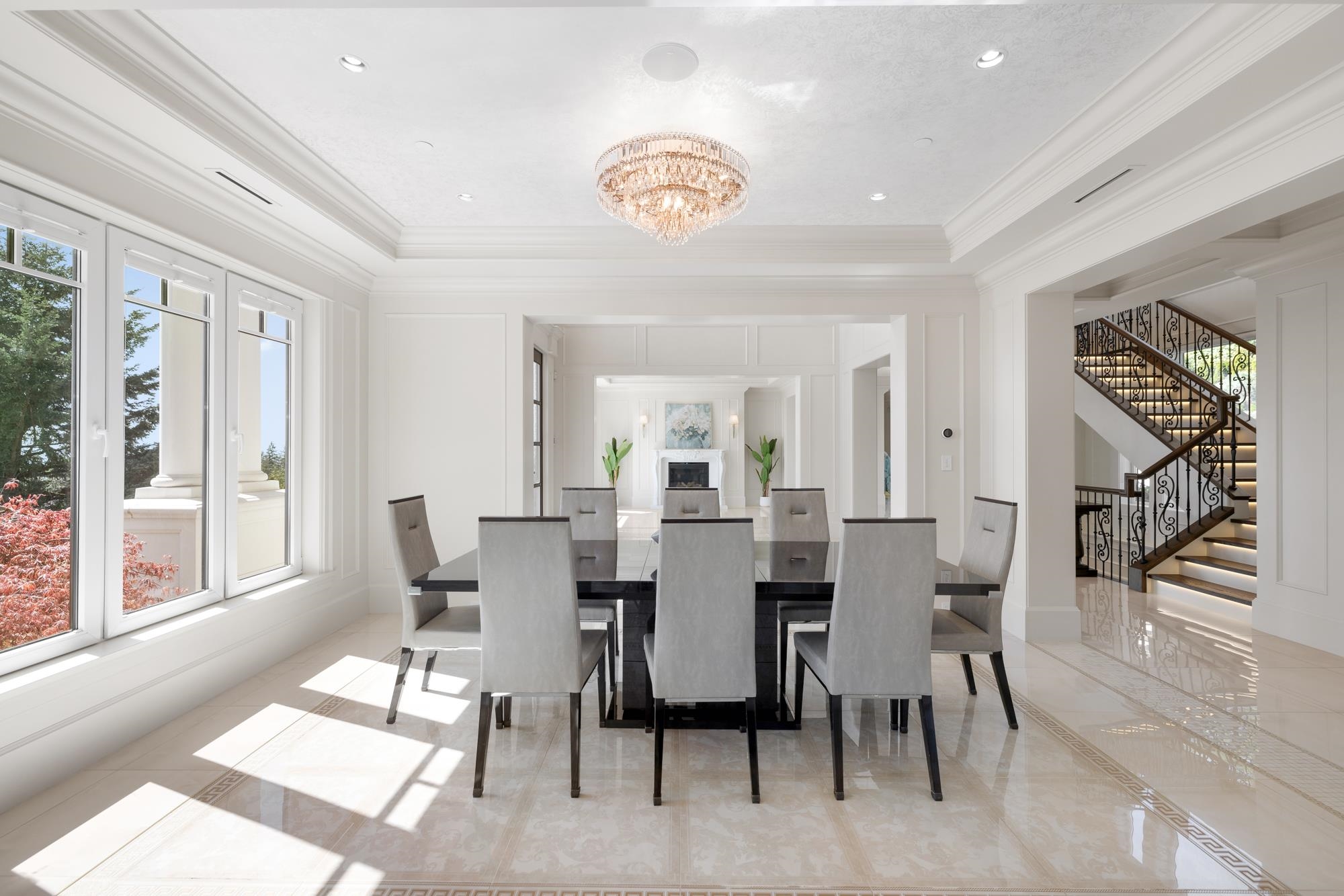 Listing image of 1365 WHITBY ROAD