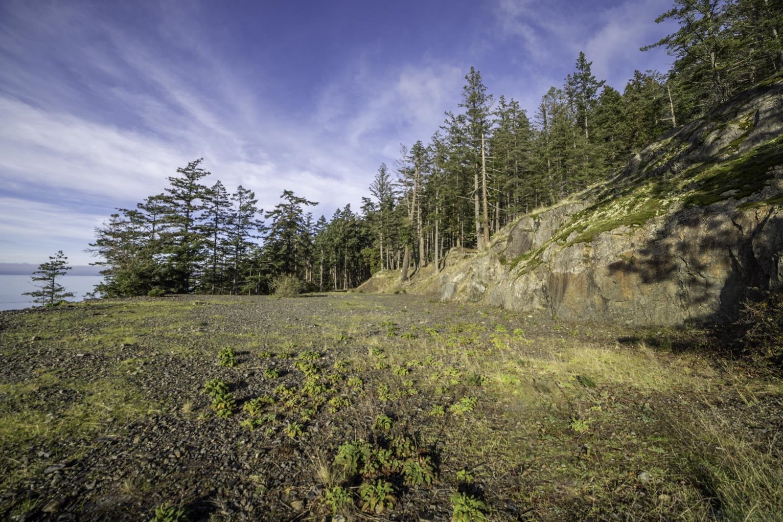 Listing image of 1860 LIGHTHOUSE LANE