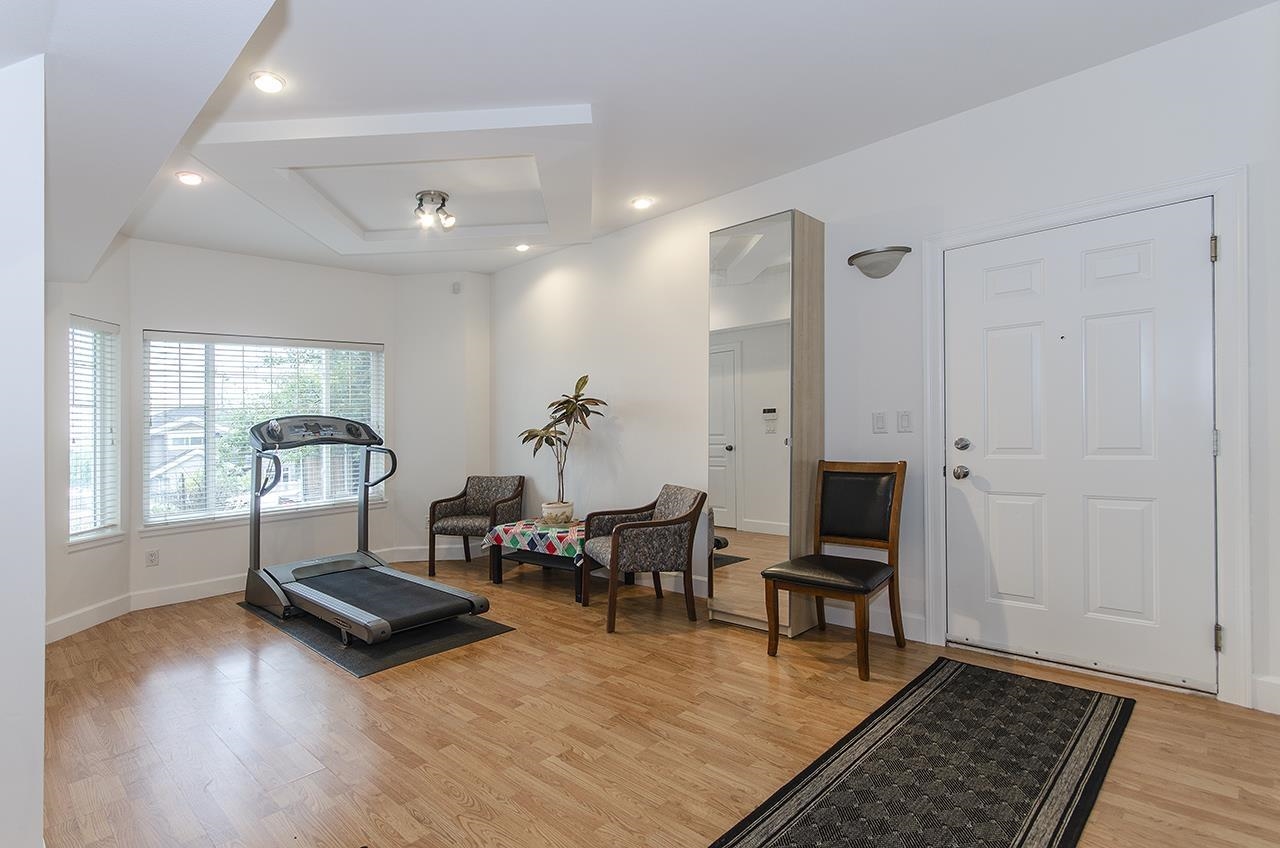 Listing image of 522 E 4TH STREET
