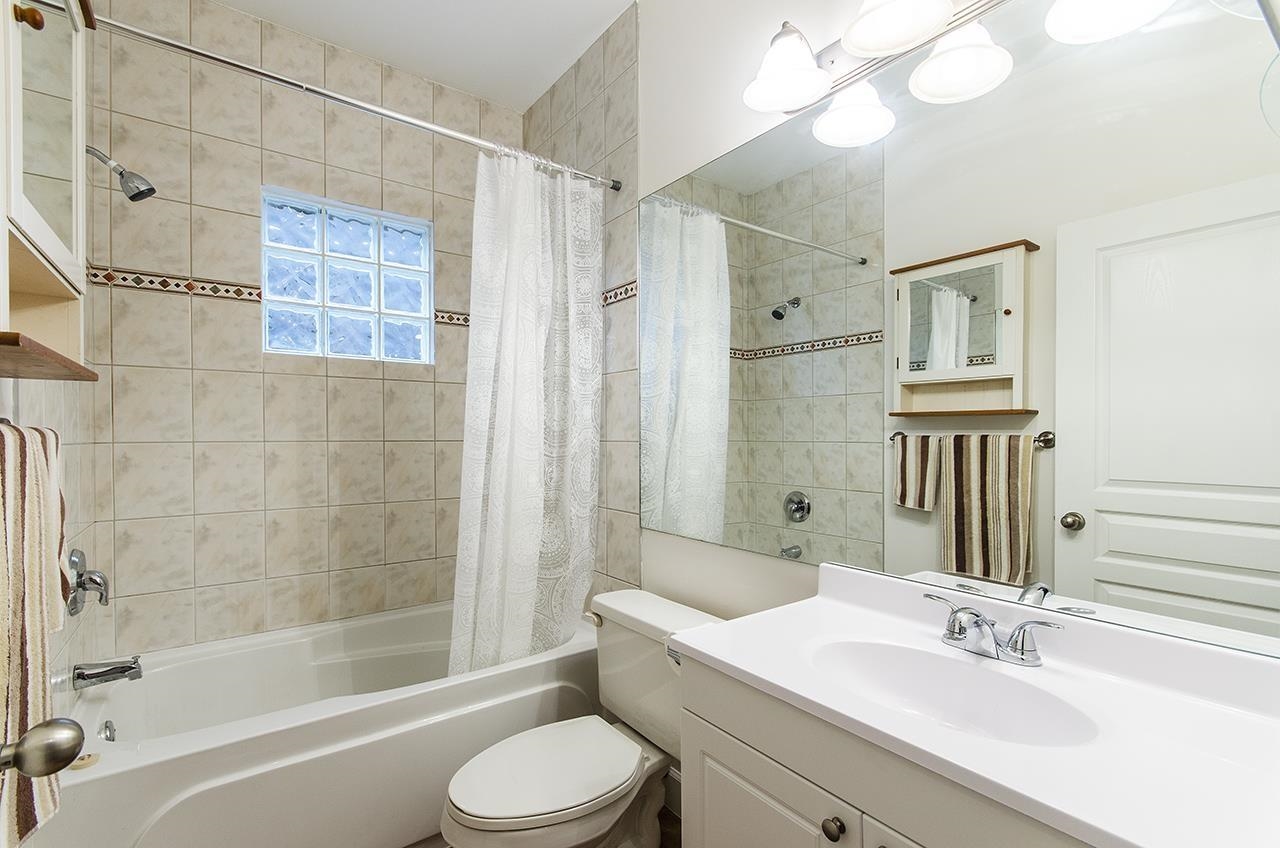 Listing image of 522 E 4TH STREET