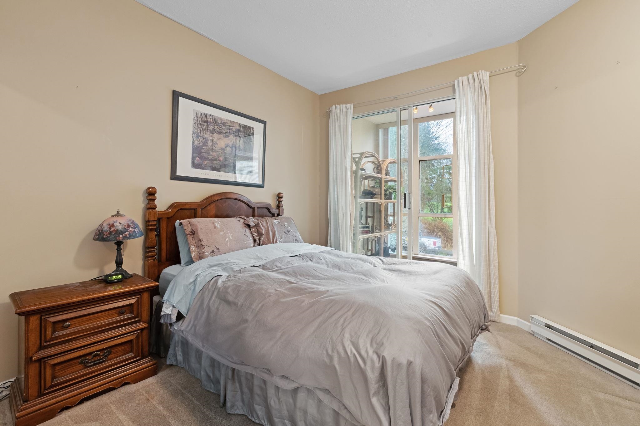 Listing image of 201 630 ROCHE POINT DRIVE
