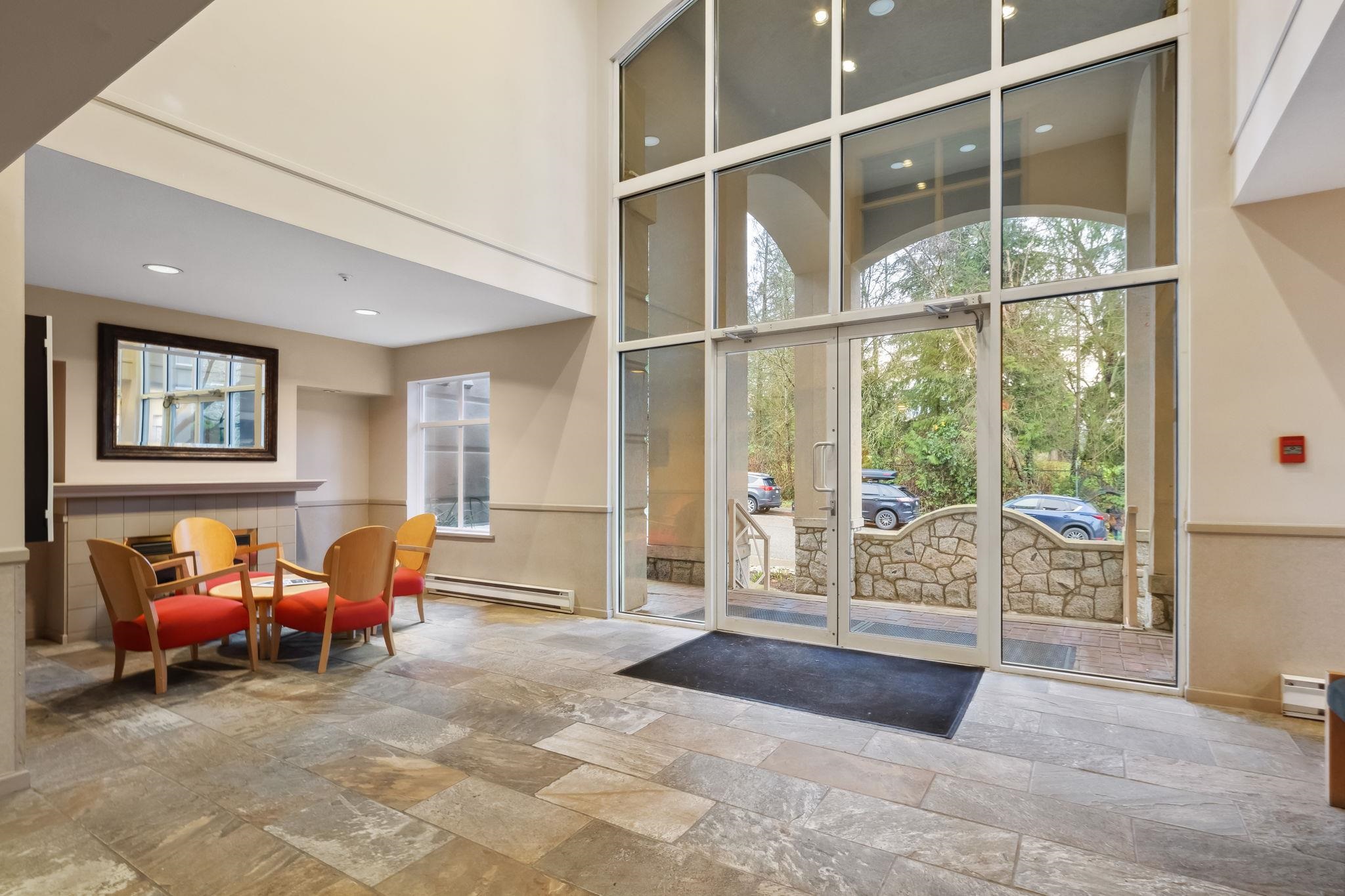 Listing image of 201 630 ROCHE POINT DRIVE