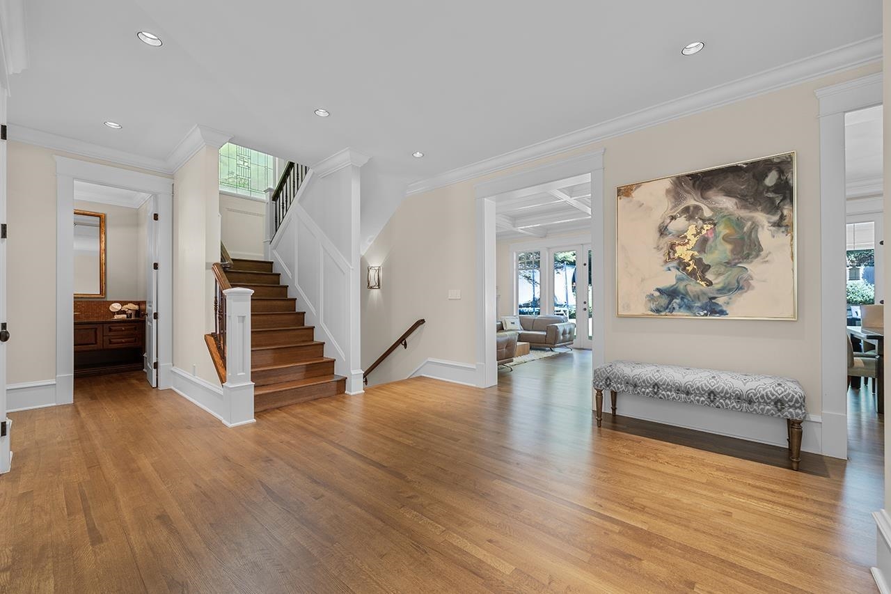 Listing image of 2991 ROSEBERY AVENUE