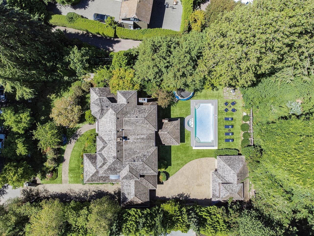 Listing image of 2991 ROSEBERY AVENUE