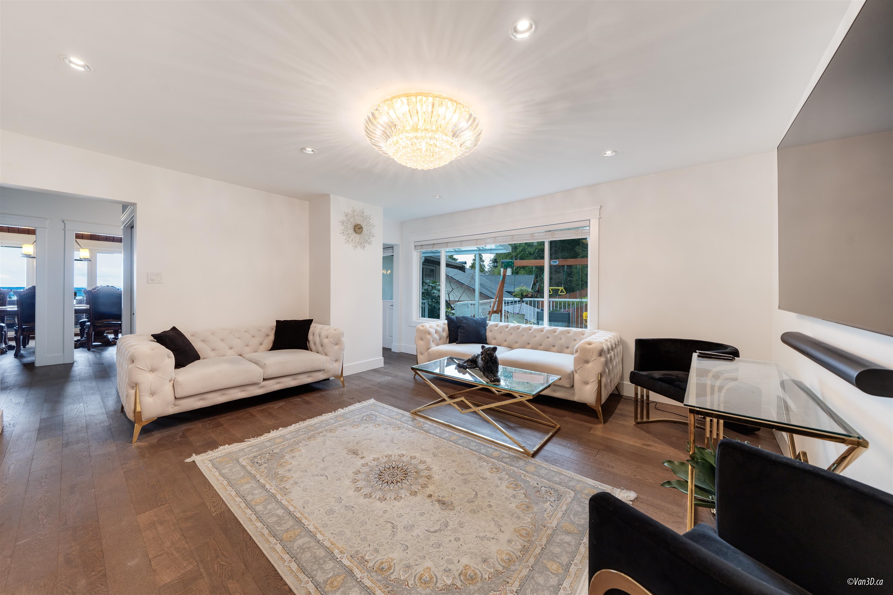 Listing image of 2939 ALTAMONT PLACE