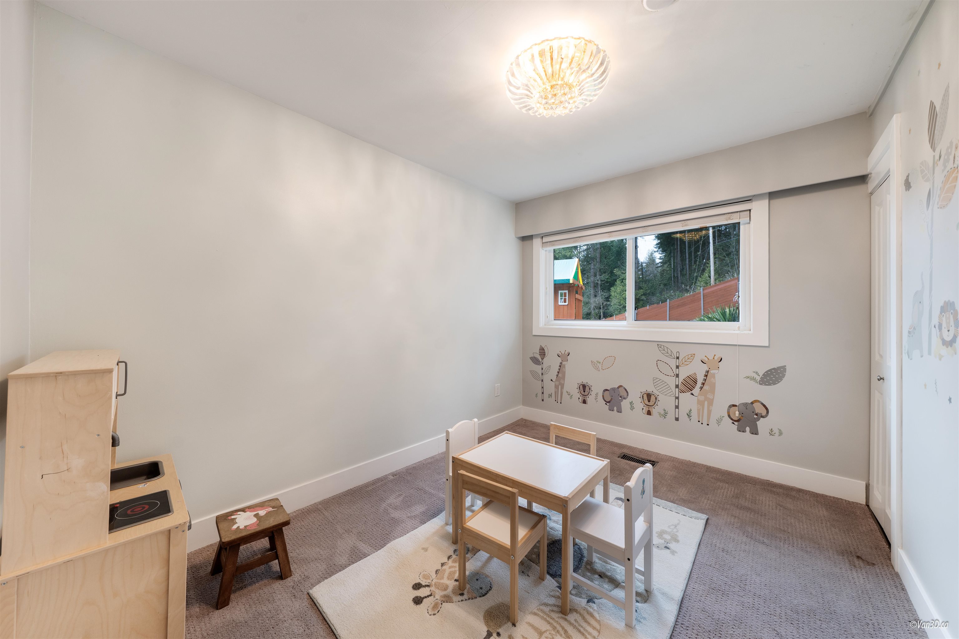 Listing image of 2939 ALTAMONT PLACE