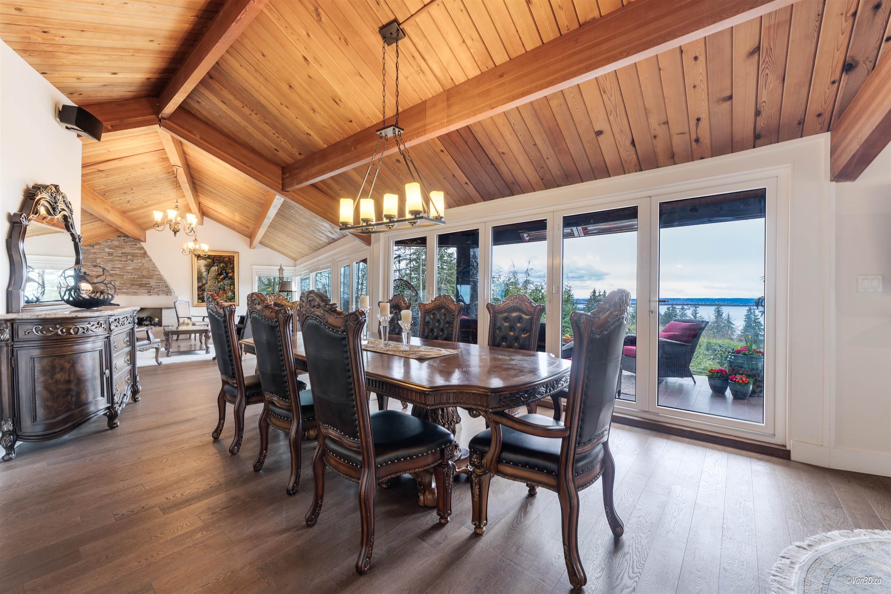 Listing image of 2939 ALTAMONT PLACE