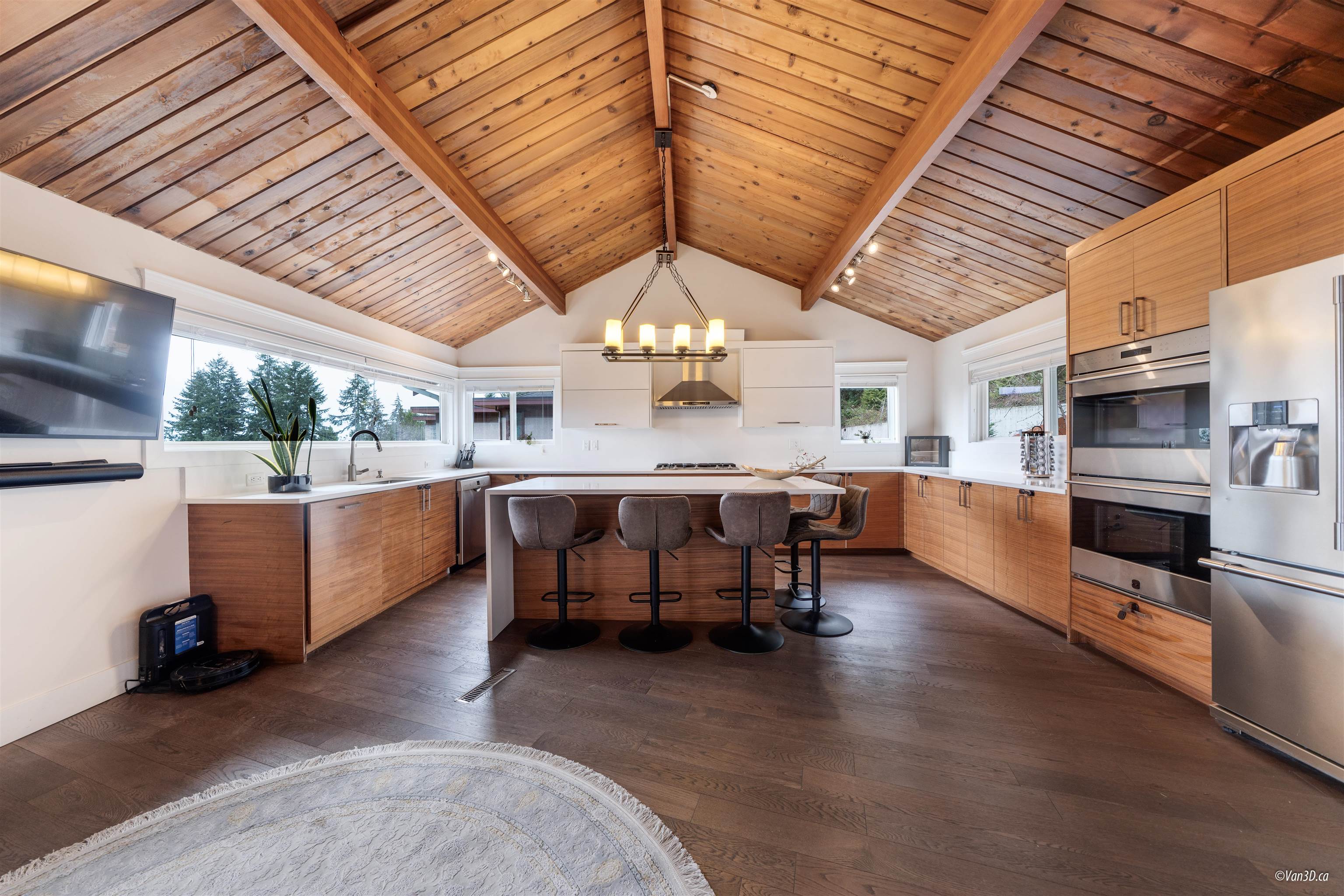 Listing image of 2939 ALTAMONT PLACE