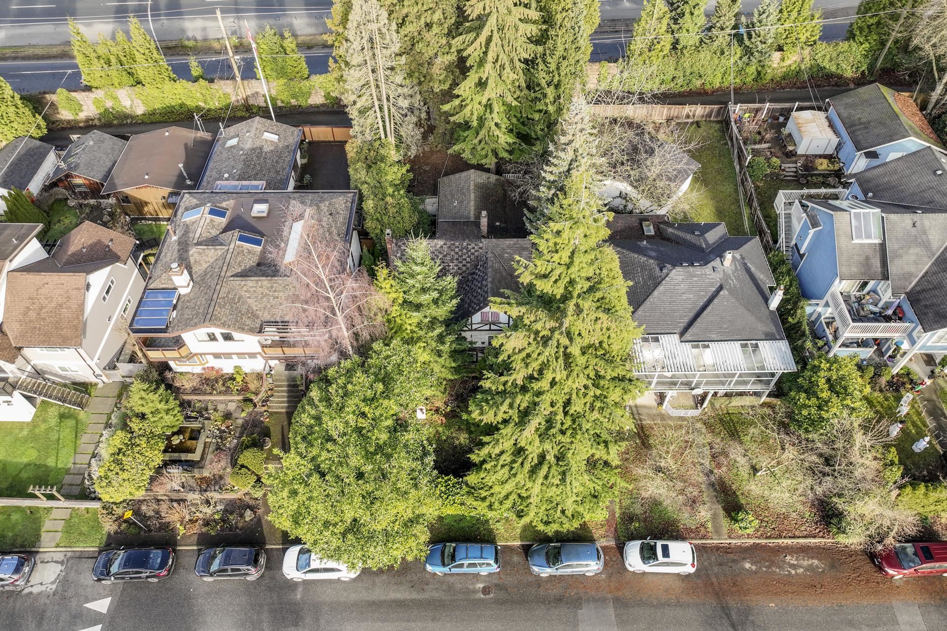 Listing image of 234 E 24TH STREET