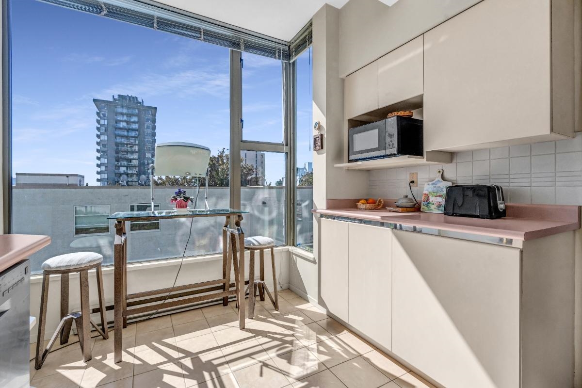 Listing image of 201 570 18TH STREET