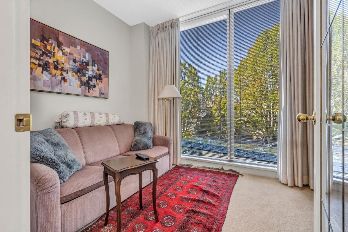 Listing image of 201 570 18TH STREET