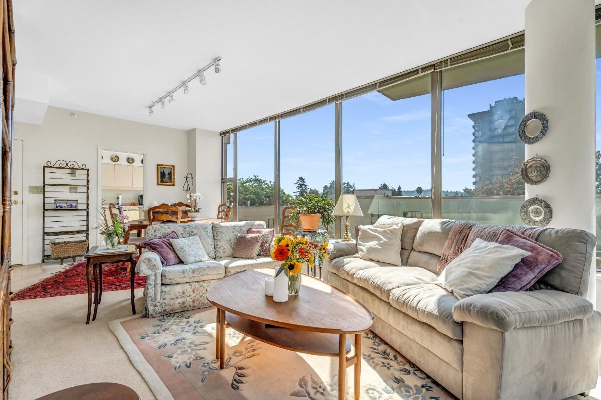 Listing image of 201 570 18TH STREET