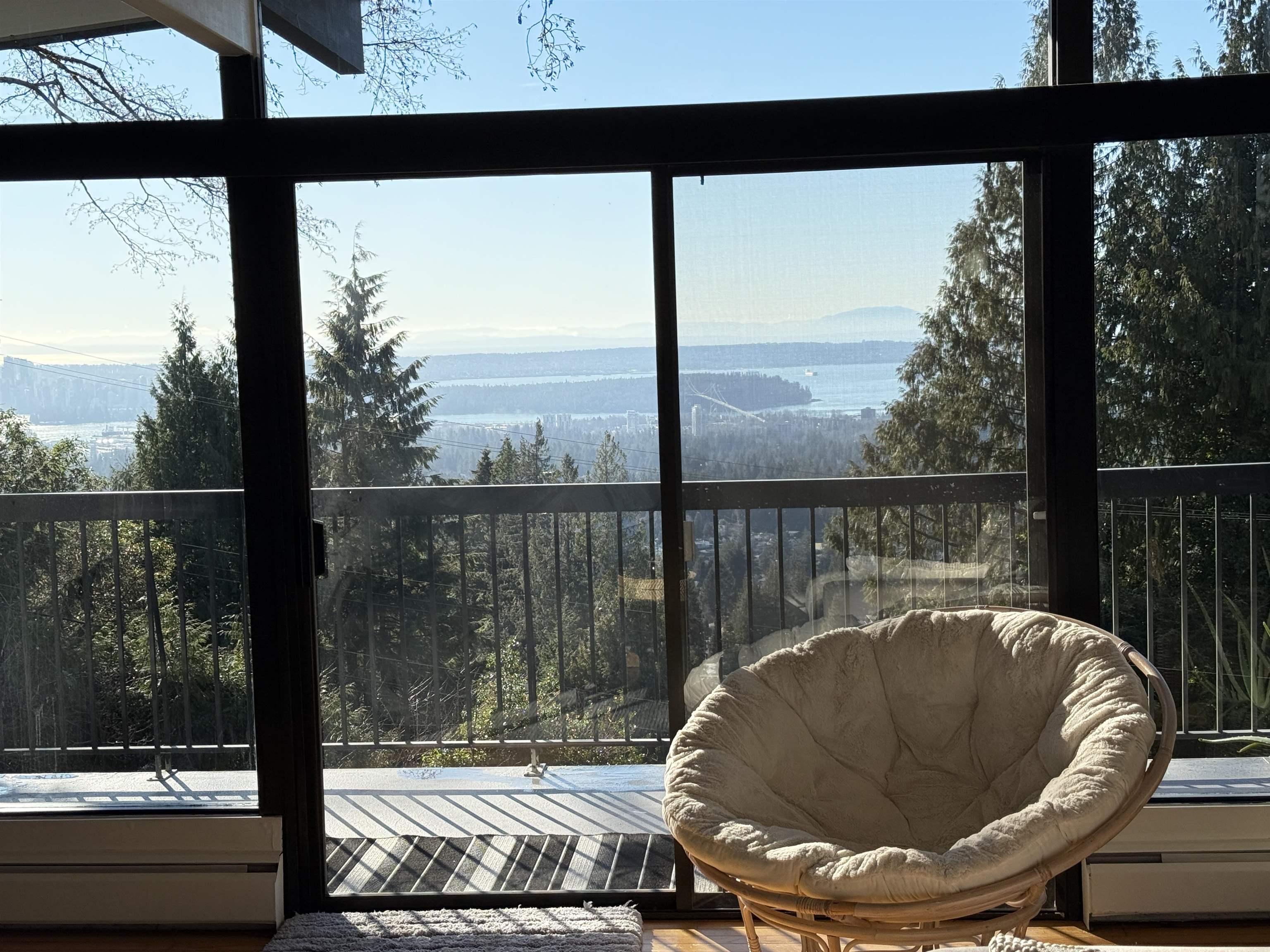 Listing image of 4880 SKYLINE DRIVE
