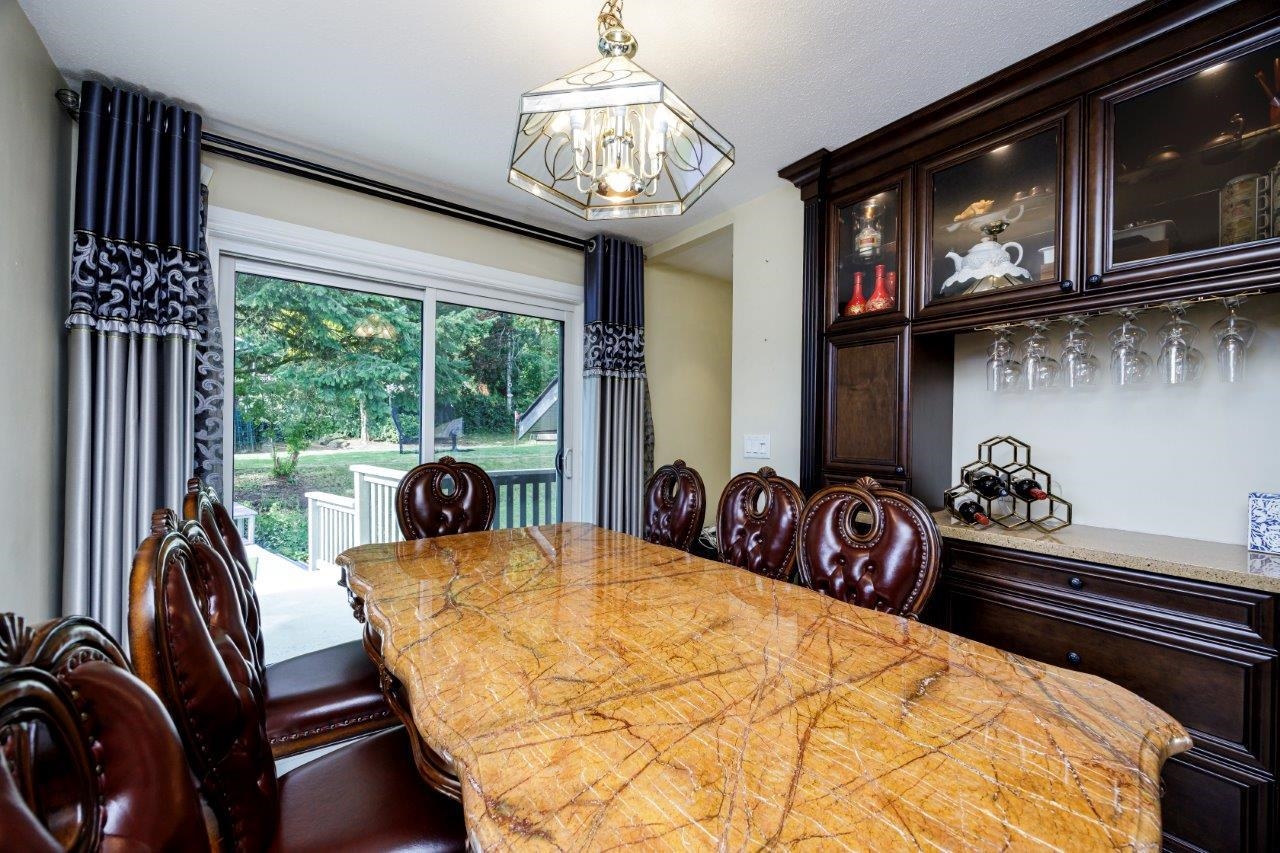 Listing image of 1427 APPIN ROAD