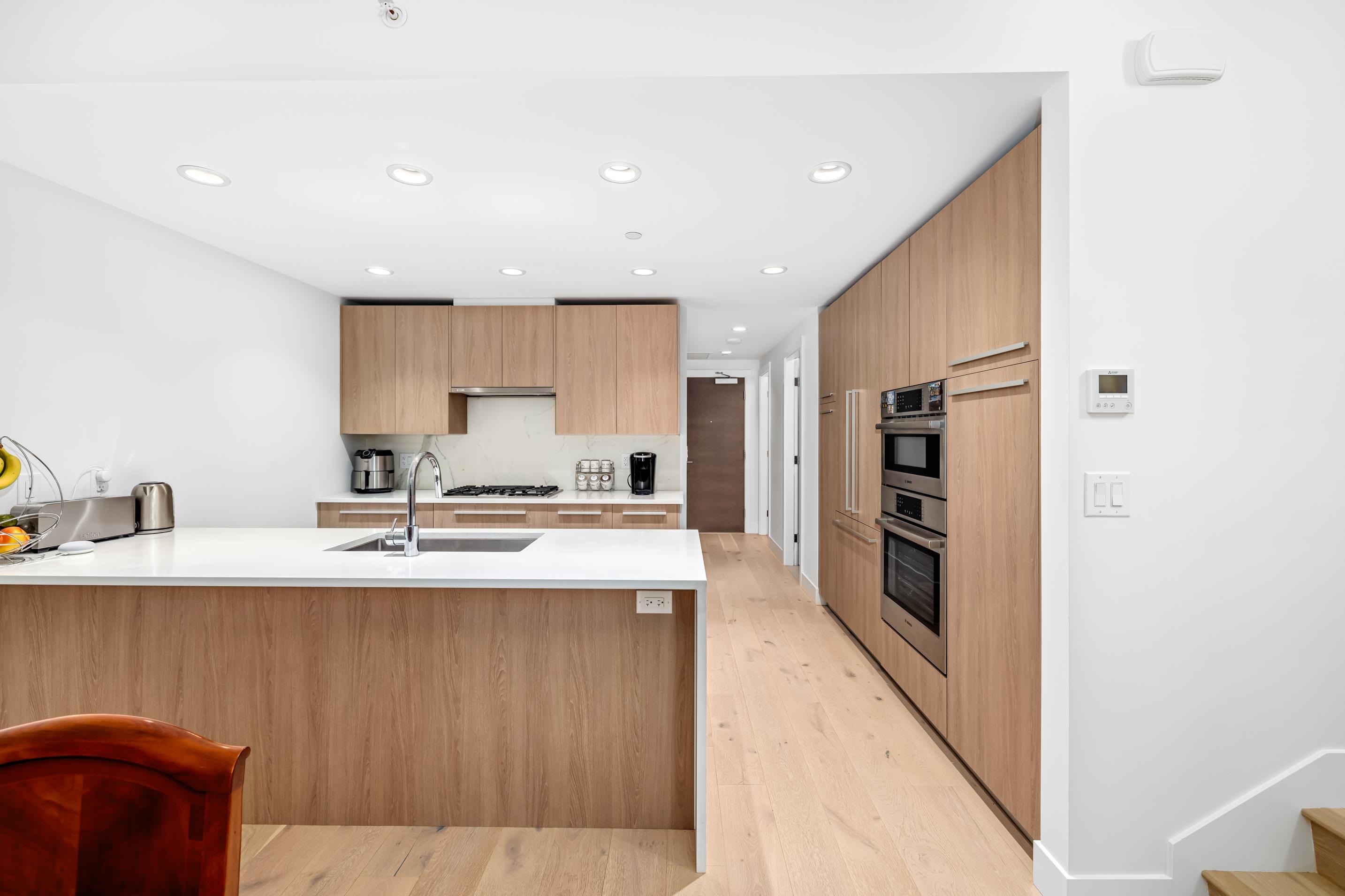 Listing image of 2781 LIBRARY LANE