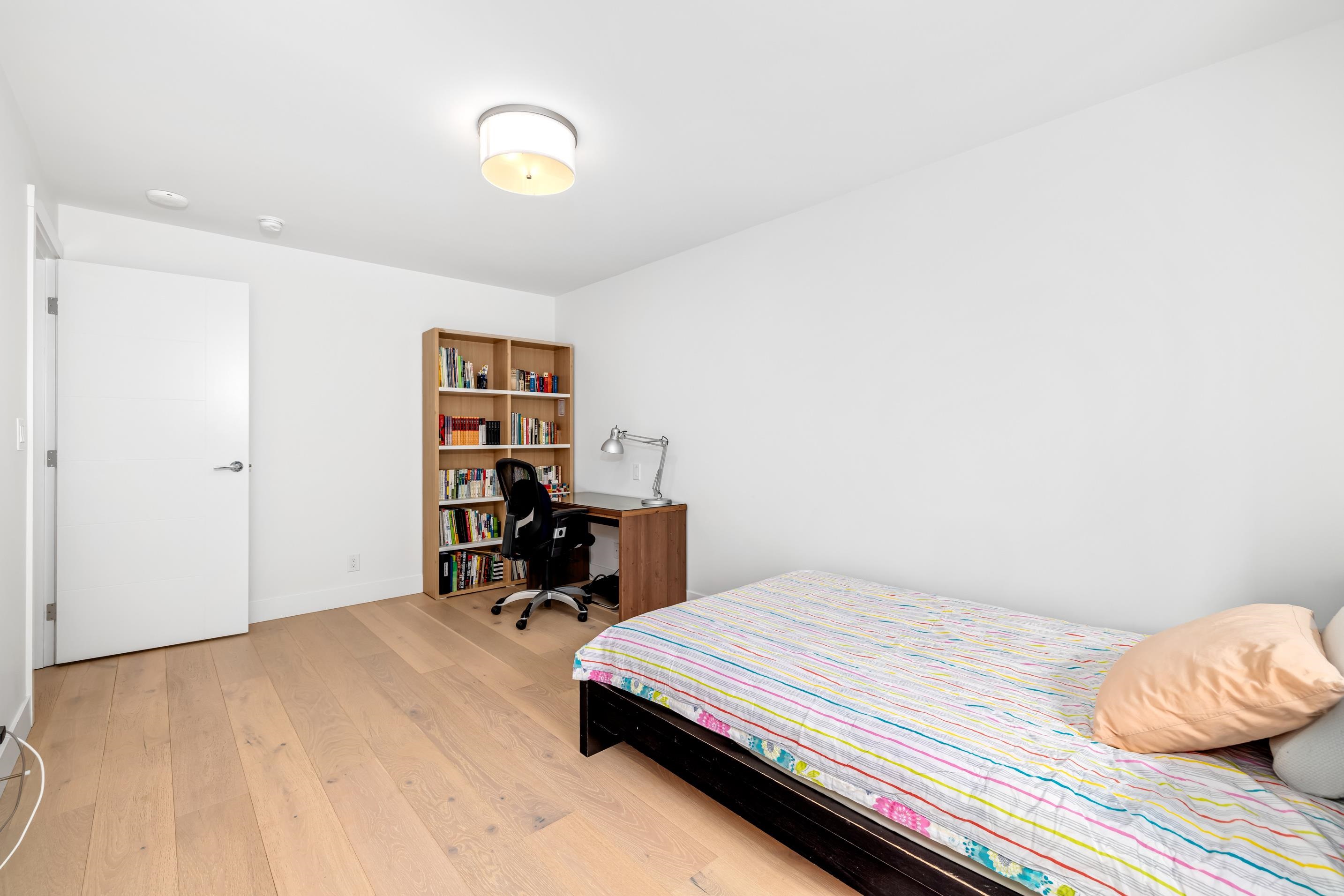 Listing image of 2781 LIBRARY LANE