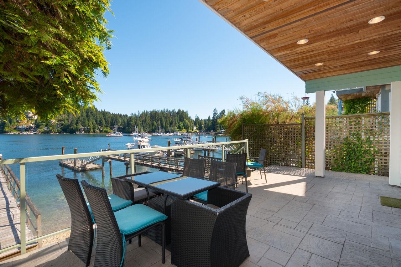 Listing image of 2564 PANORAMA DRIVE