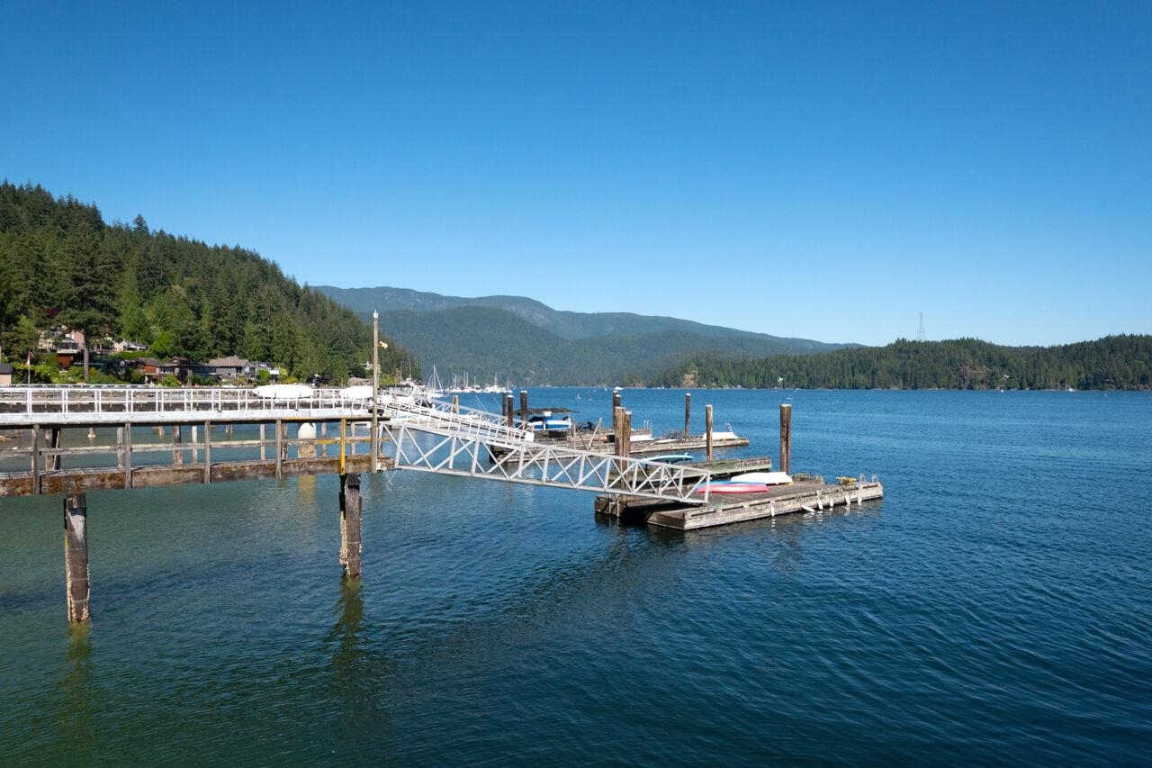 Listing image of 2564 PANORAMA DRIVE