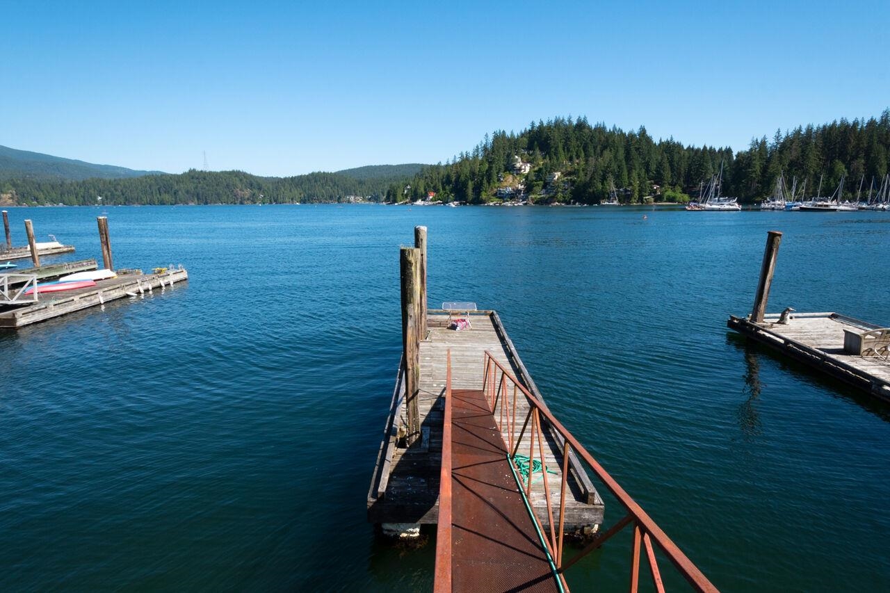 Listing image of 2564 PANORAMA DRIVE