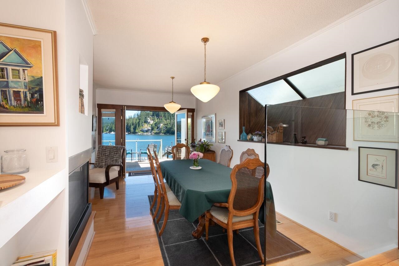 Listing image of 2564 PANORAMA DRIVE