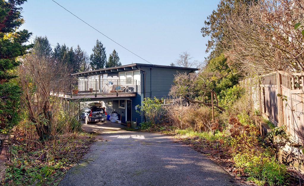 1764 OTTAWA PLACE