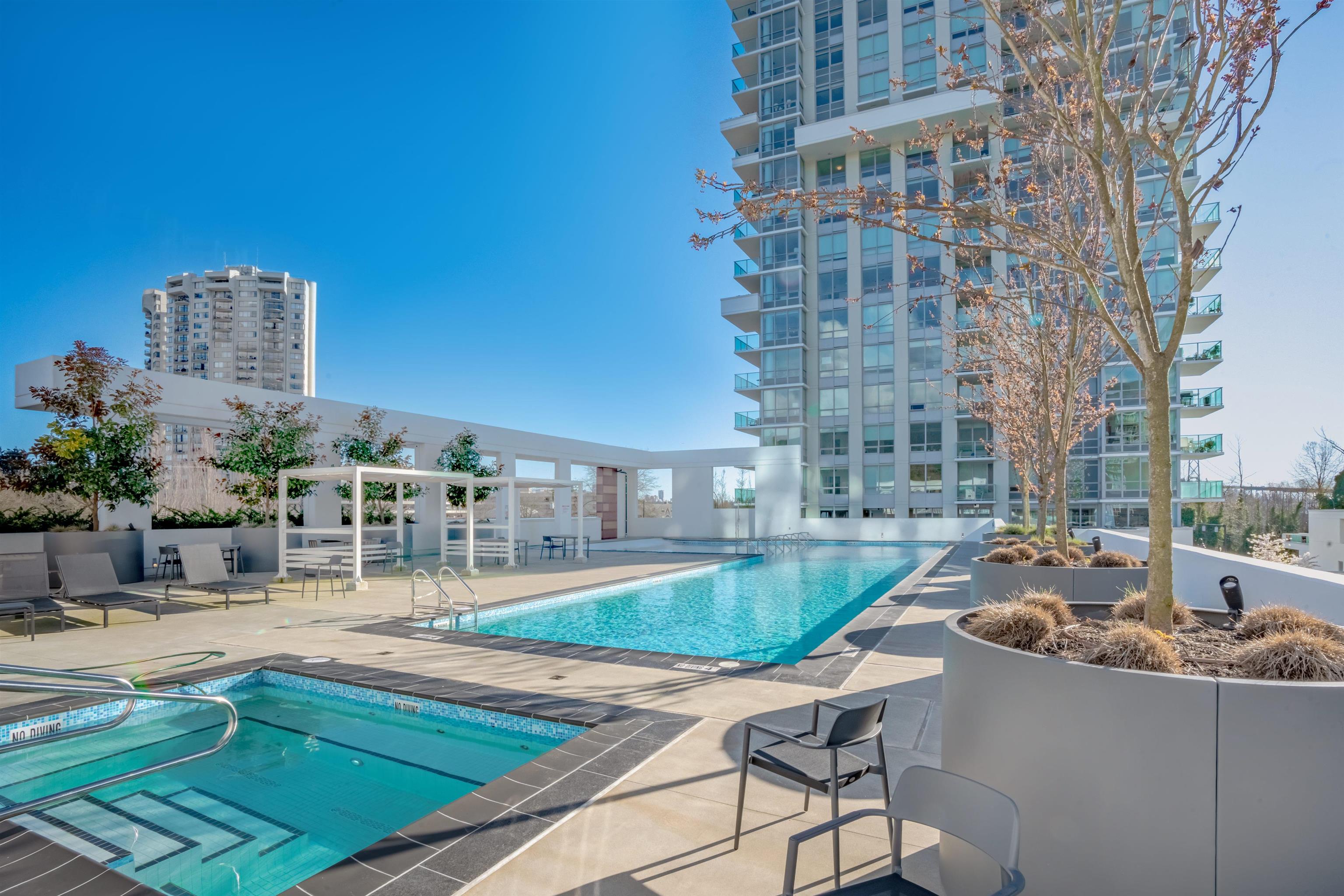 Listing image of 306 1675 LIONS GATE LANE