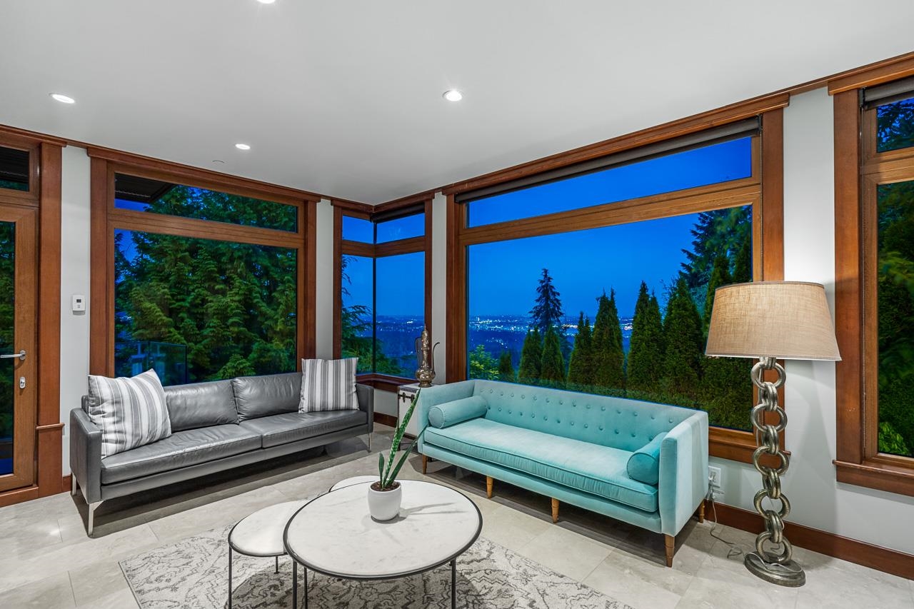Listing image of 561 BALLANTREE ROAD