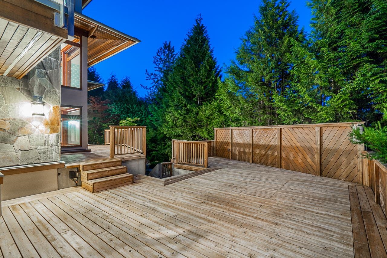 Listing image of 561 BALLANTREE ROAD