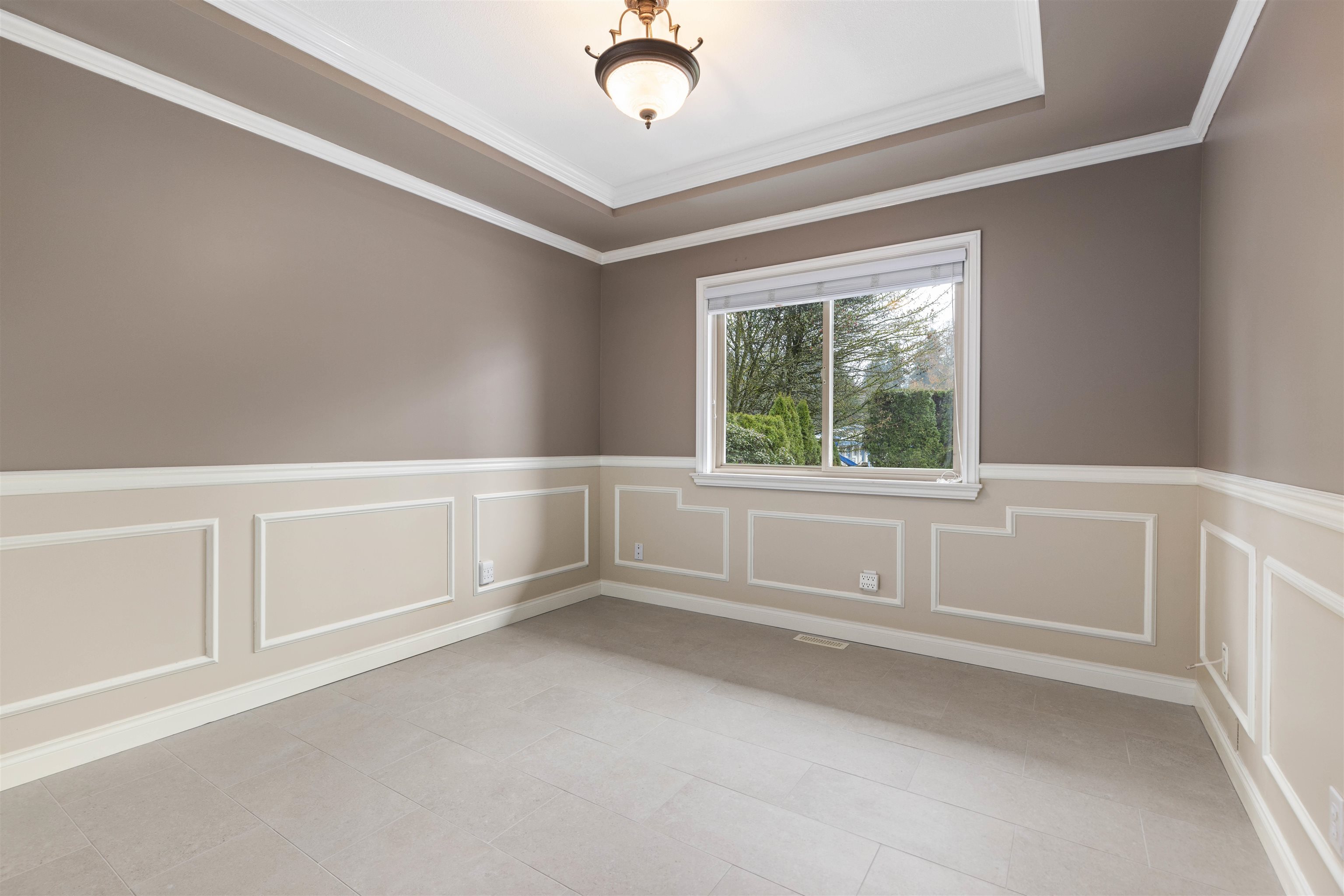 Listing image of 1279 ELDON ROAD