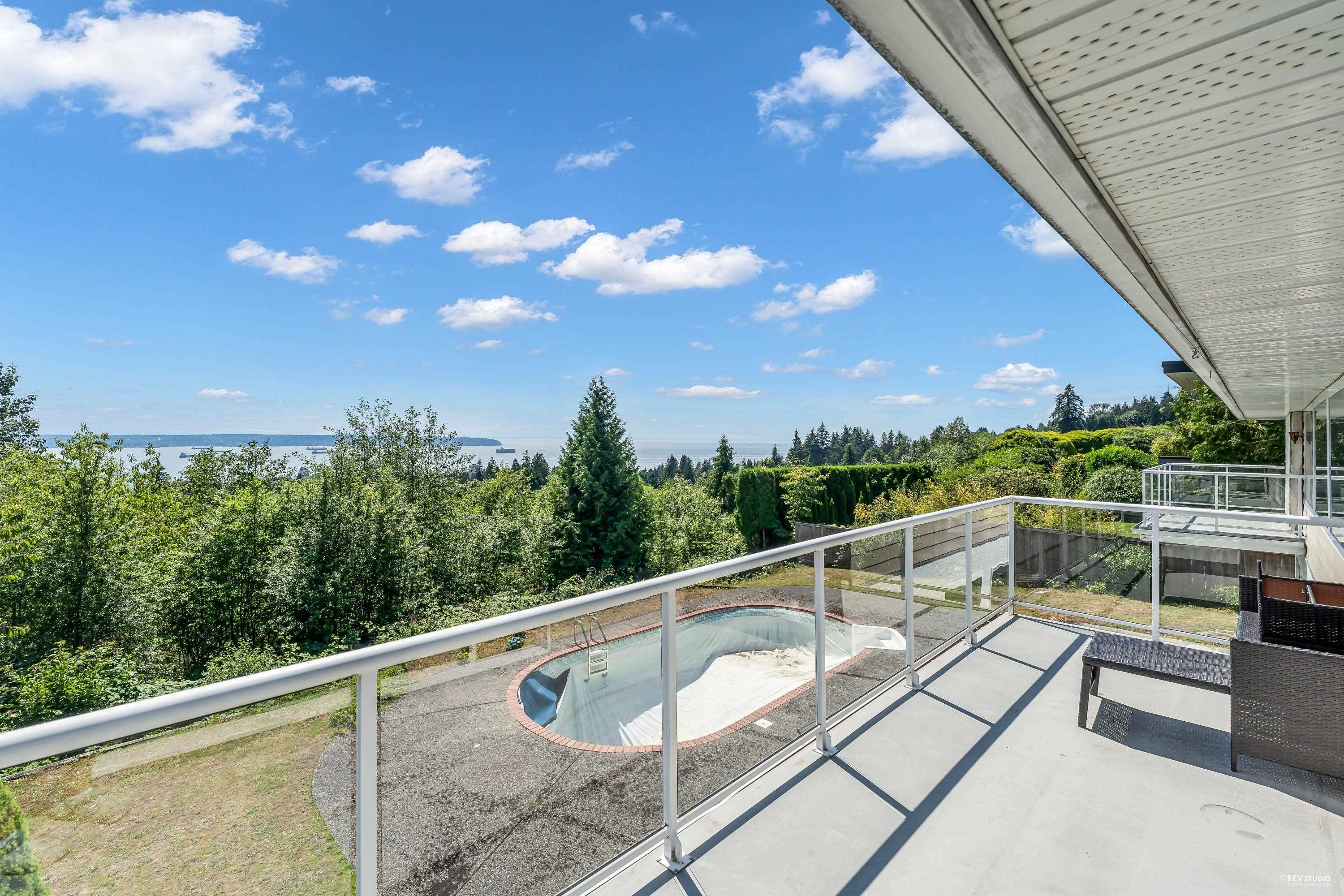 Listing image of 1368 TYROL ROAD