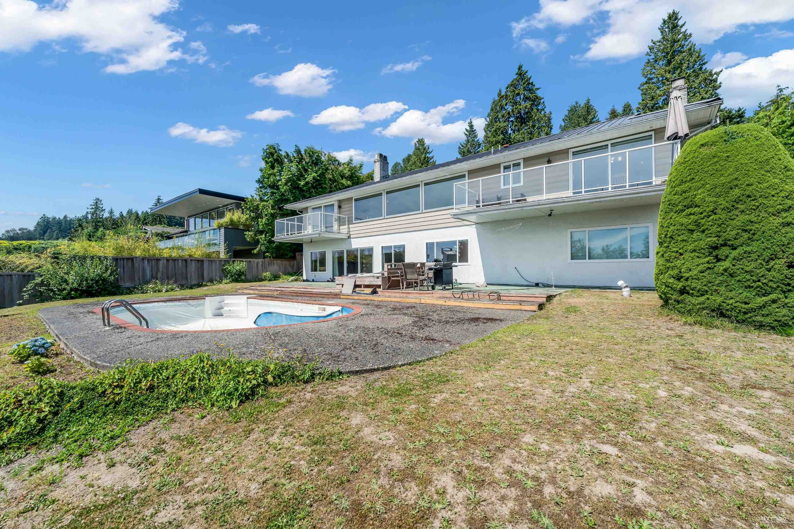 Listing image of 1368 TYROL ROAD