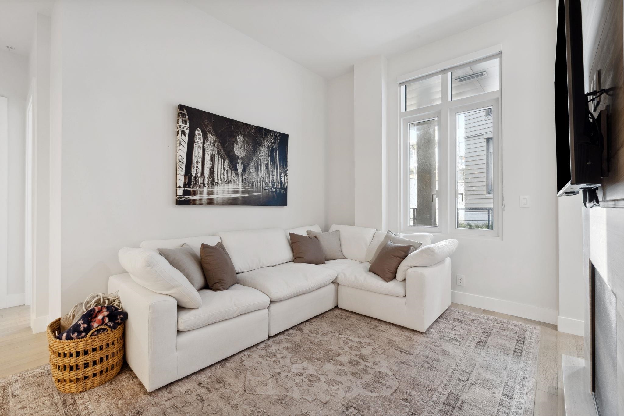 Listing image of 203 6693 NELSON AVENUE