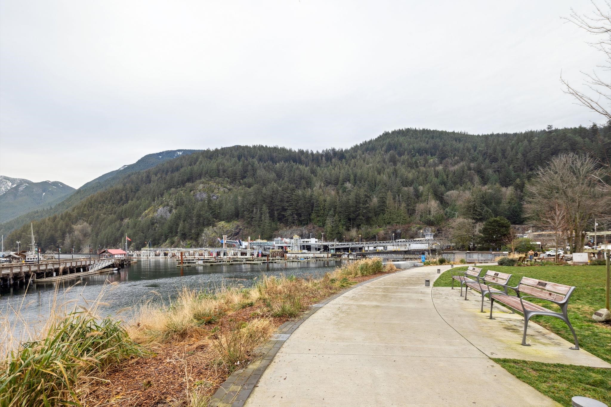 Listing image of 203 6693 NELSON AVENUE
