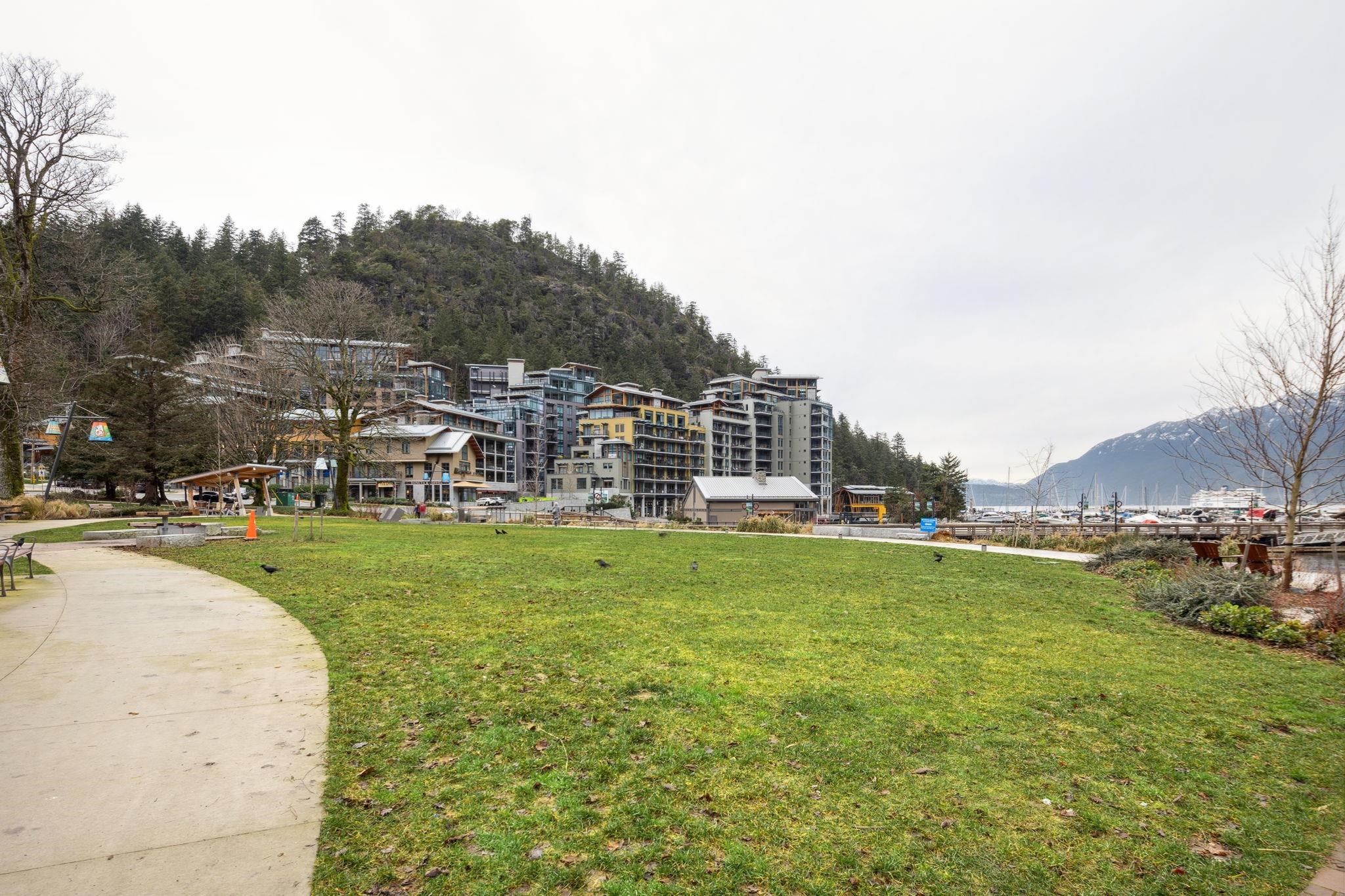 Listing image of 203 6693 NELSON AVENUE
