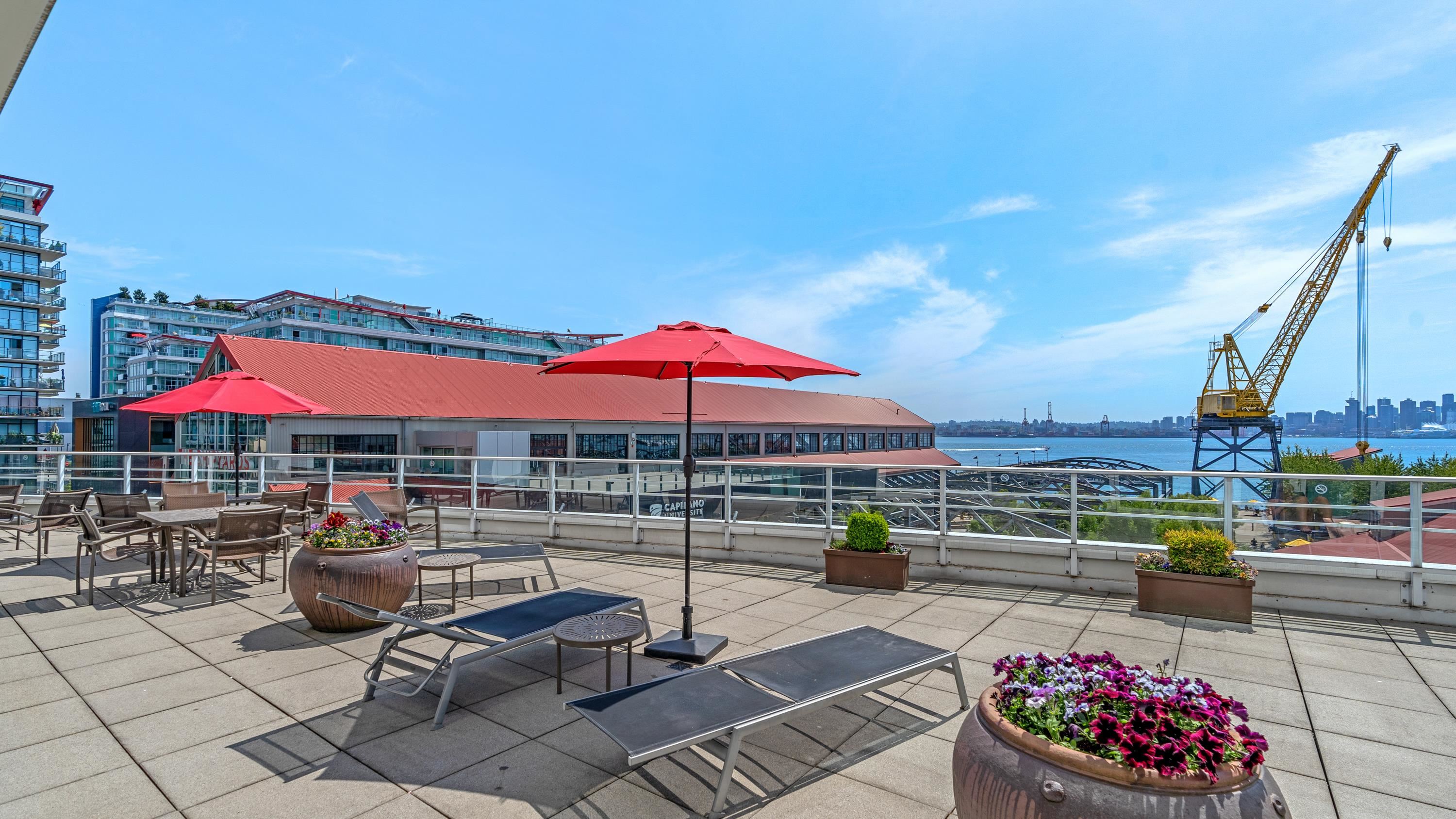 Listing image of 802 185 VICTORY SHIP WAY