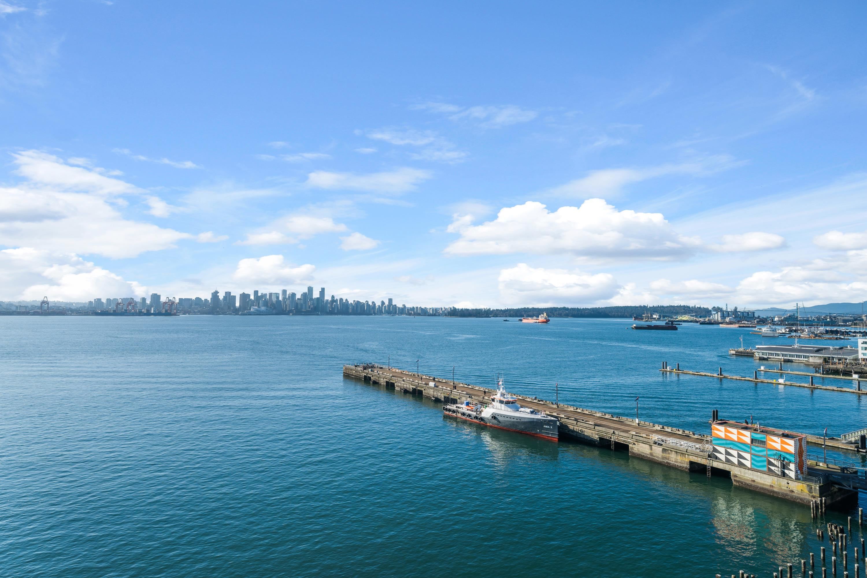 Listing image of 802 185 VICTORY SHIP WAY