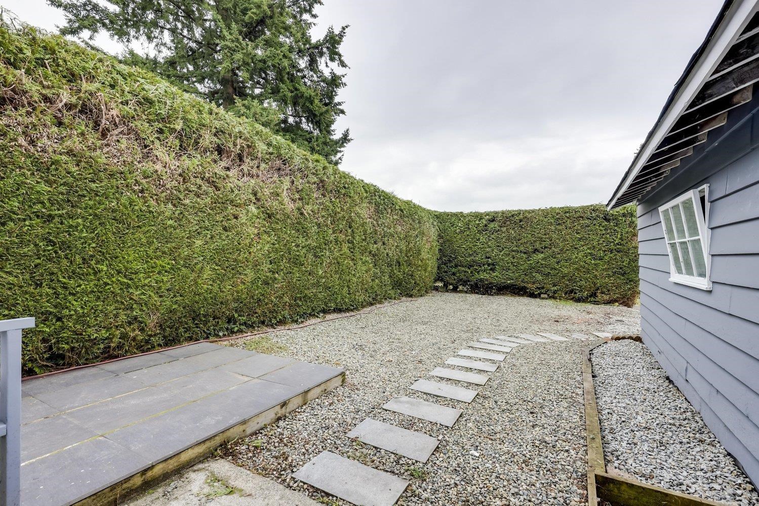 Listing image of 181 W WINDSOR ROAD