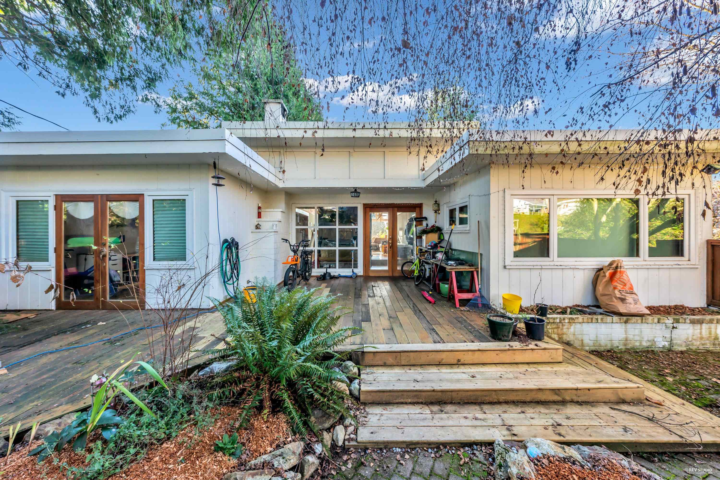 1488 PALMERSTON AVENUE