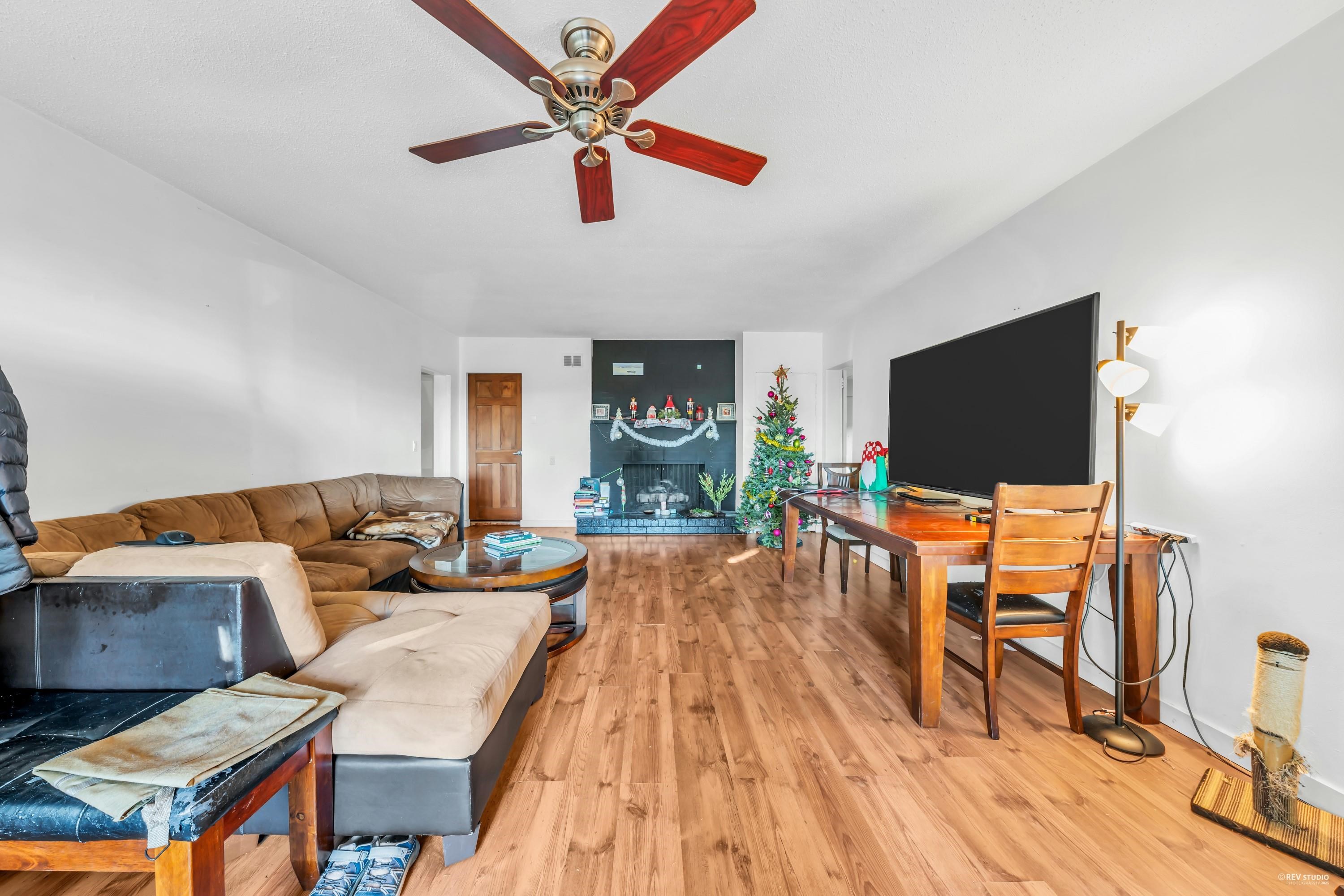 Listing image of 1488 PALMERSTON AVENUE